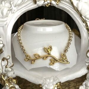 5 For $25💫Gold Branch Bracelet